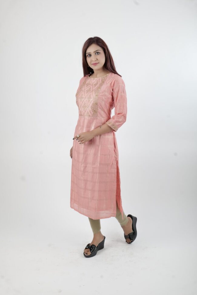 Women Peach Straight Kurta With Embroidery Work - Image 3