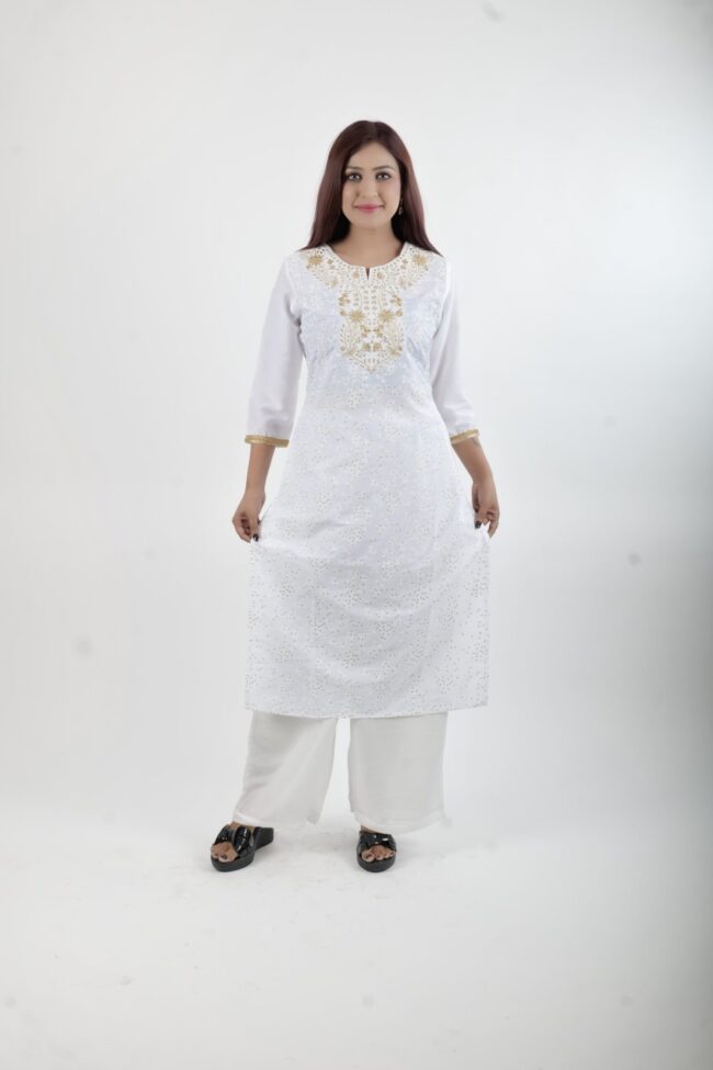 Women White Straight Kurta With Golden Embroidery Work