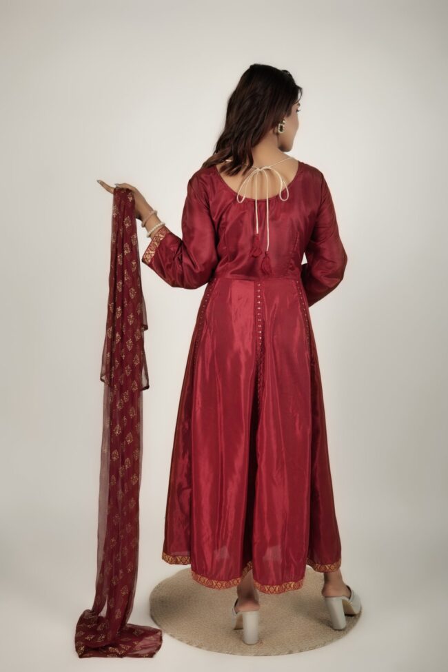 Women Maroon Shantoon Embroided Flared Dress With Foil Print Dupatta - Image 4