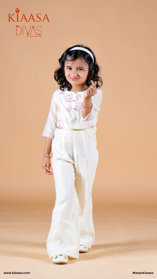 Girls Chanderi Cream Color Thread Embroidery Jumpsuit - Image 3